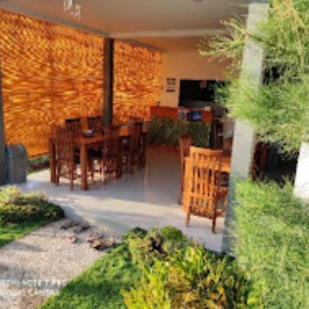 Singgahan Bungalow By Ecommerceloka Toyapakeh Экстерьер фото