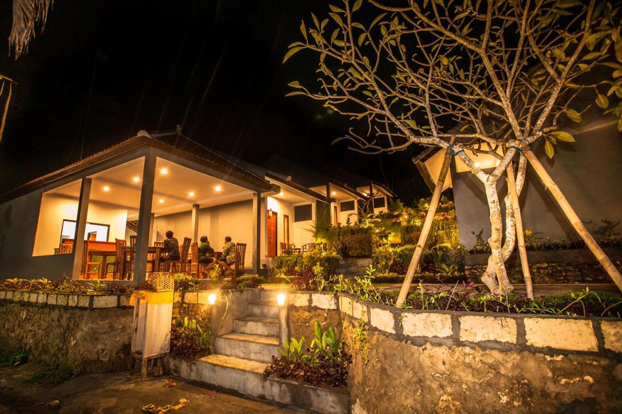 Singgahan Bungalow By Ecommerceloka Toyapakeh Экстерьер фото